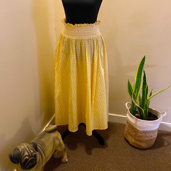 Zara Yellow Skirt - Picture 2 of 6